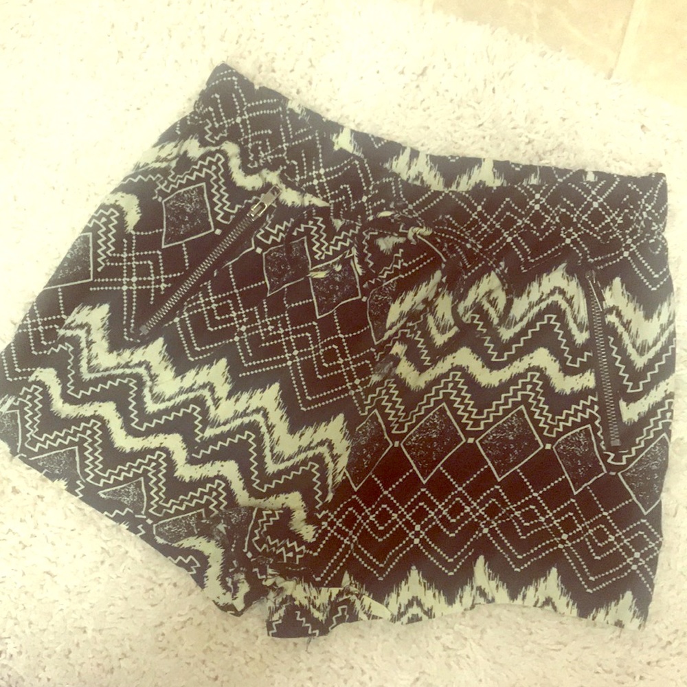 Trendy dress shorts!